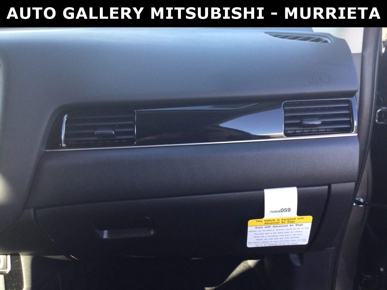 New 2019 Mitsubishi Outlander SE Sport Utility in Murrieta #5100165